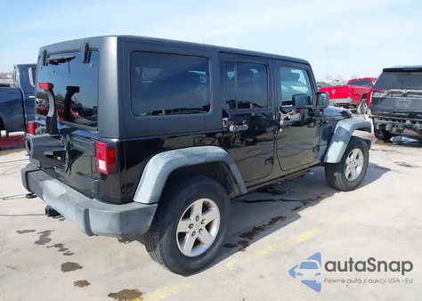 2015 Jeep Wrangler Unlimited Sport z USA, uszkodzony, nr VIN 1C4BJWDGXFL566948